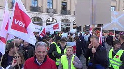 Warnstreik in der Tarifrunde fr die Landesbeschftigten - Demonstration und Kundgebung in Mnchen am 26.02.2019